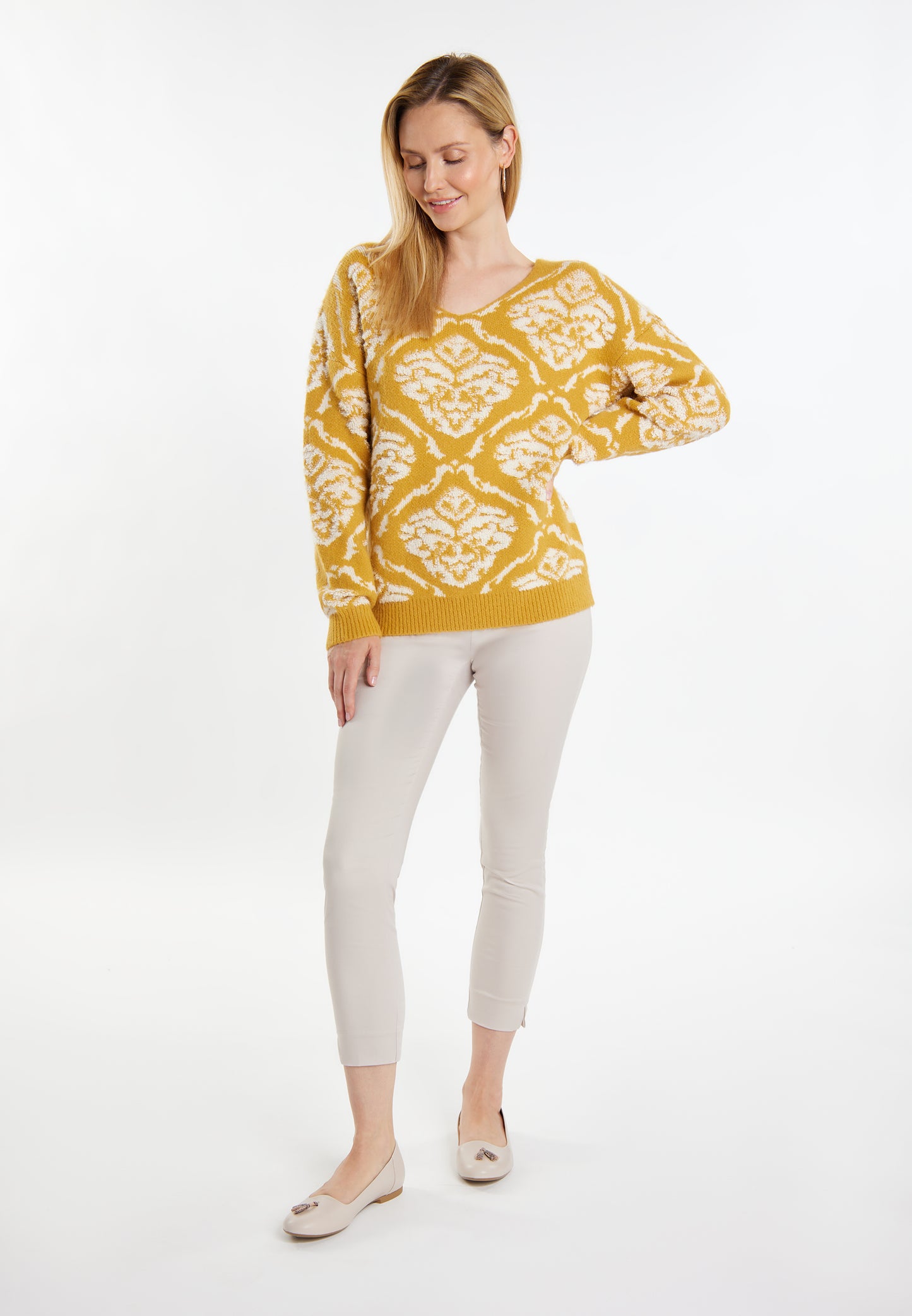 usha Women's Knitted Sweater