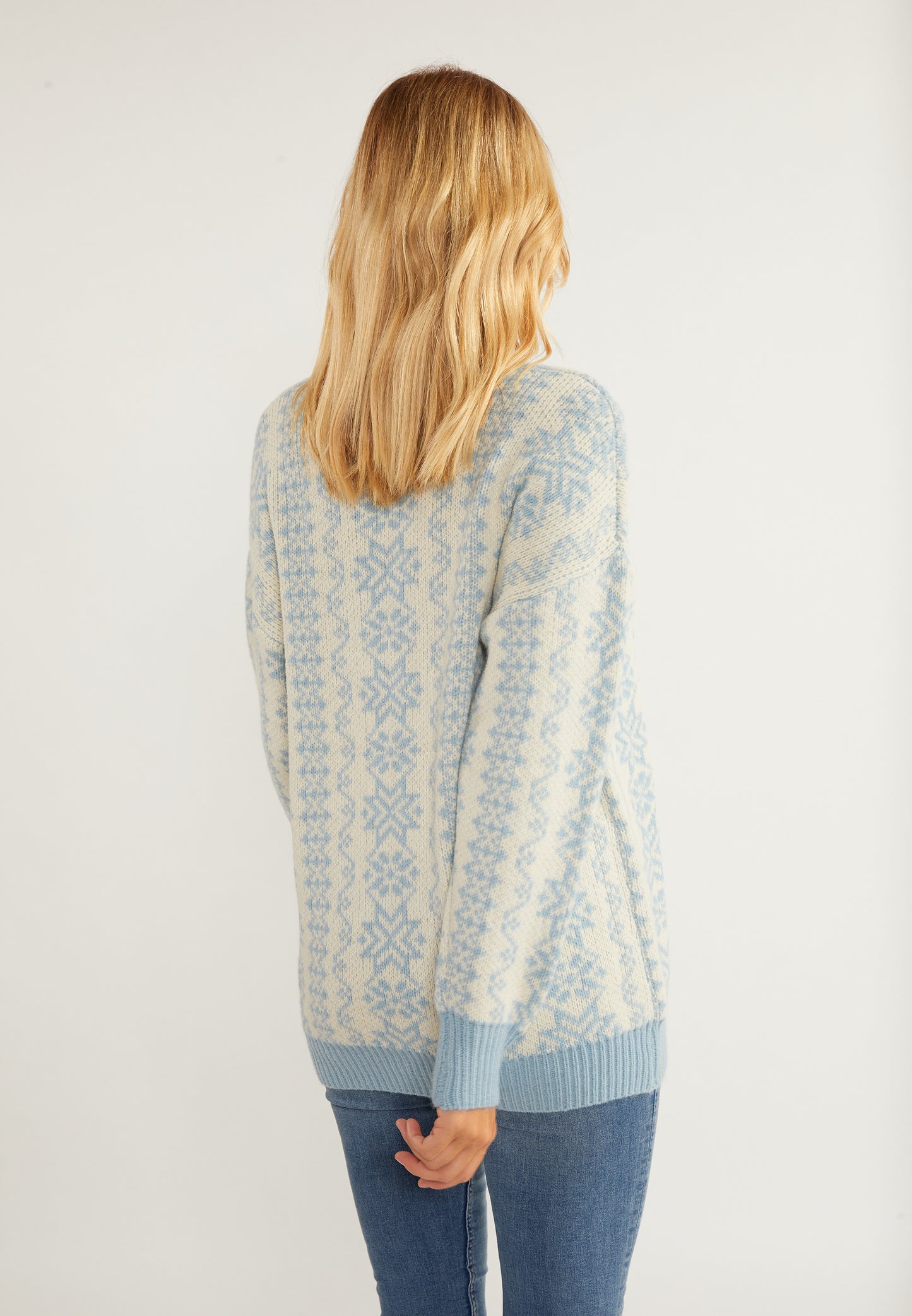 usha BLUE LABEL Women's Knitted Sweater