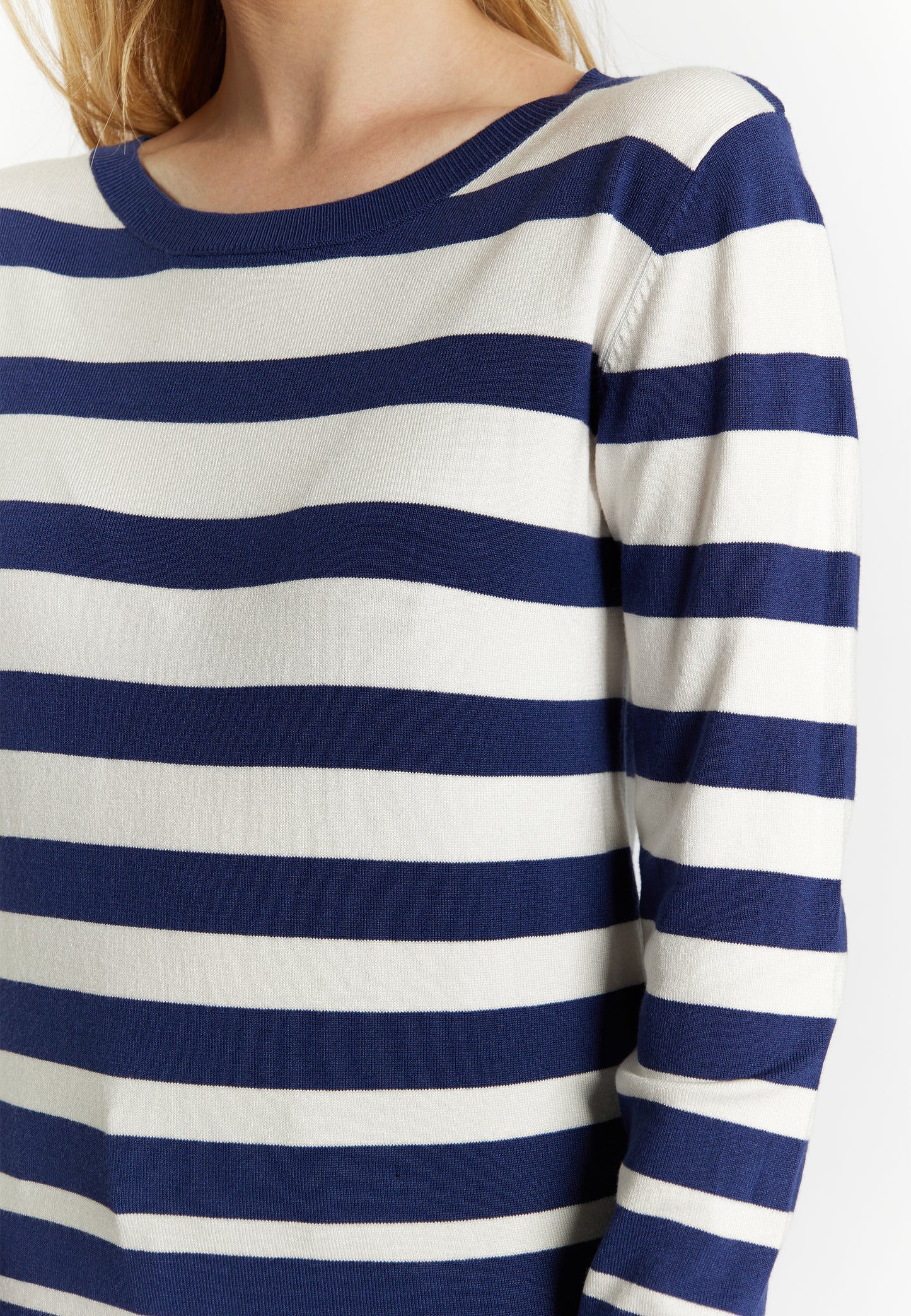 usha BLUE LABEL Women's Knitted Sweater
