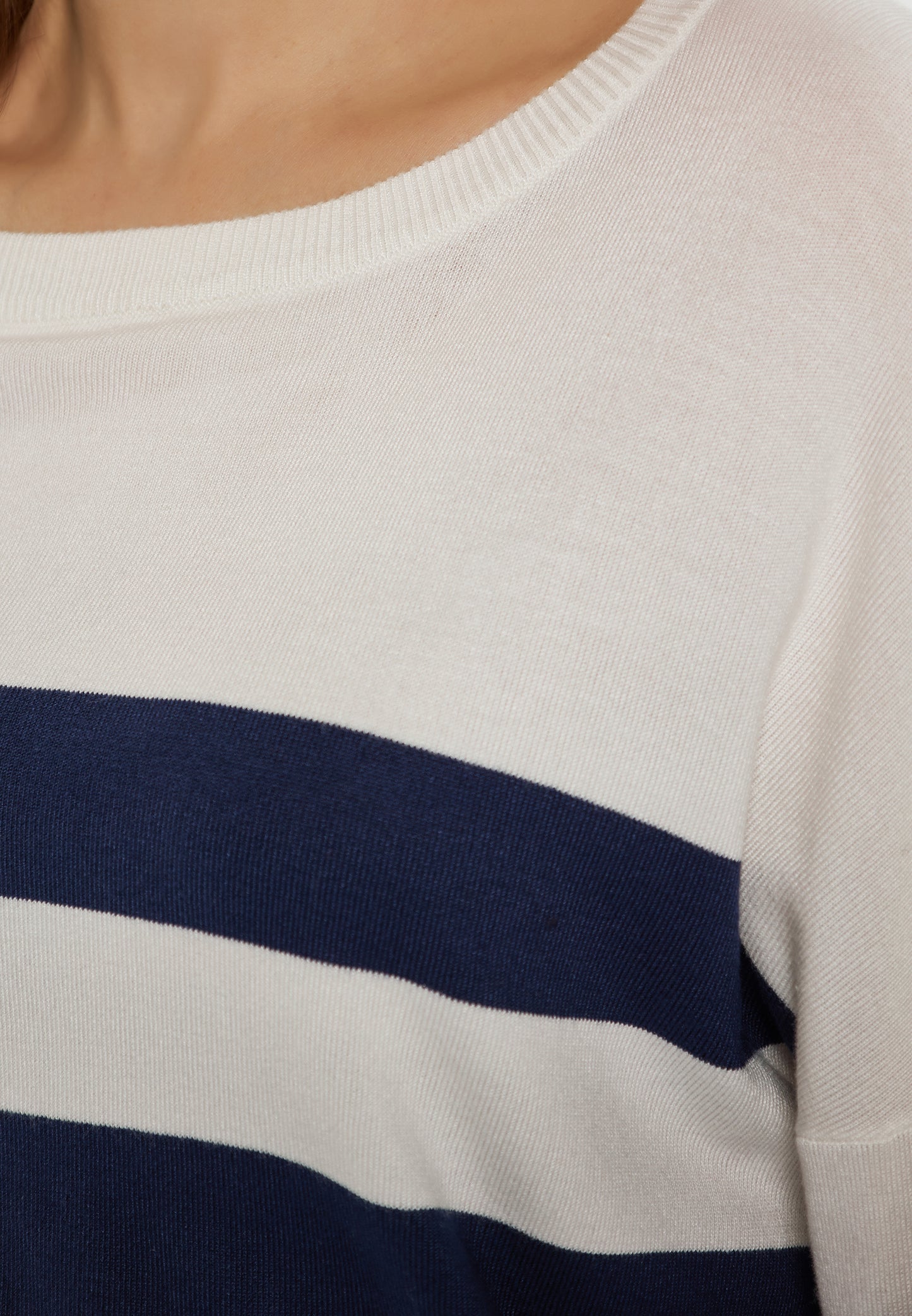 usha BLUE LABEL Women's Sweater